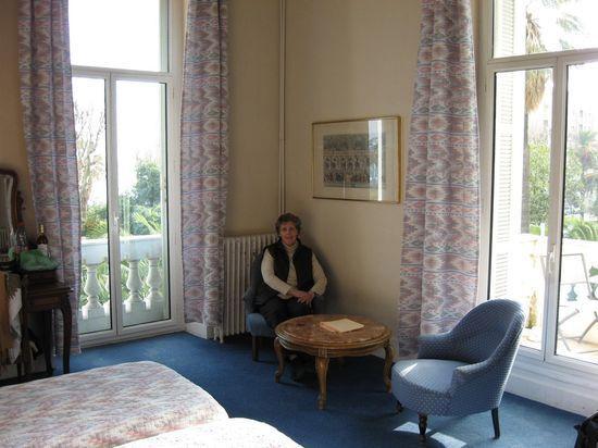 Hotel Aiglon 芒通 客房 照片